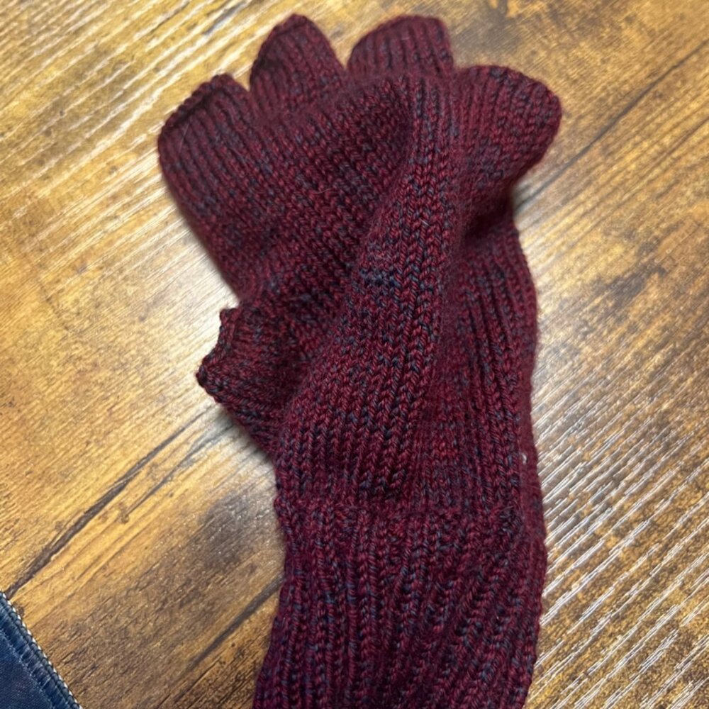 Red mitten